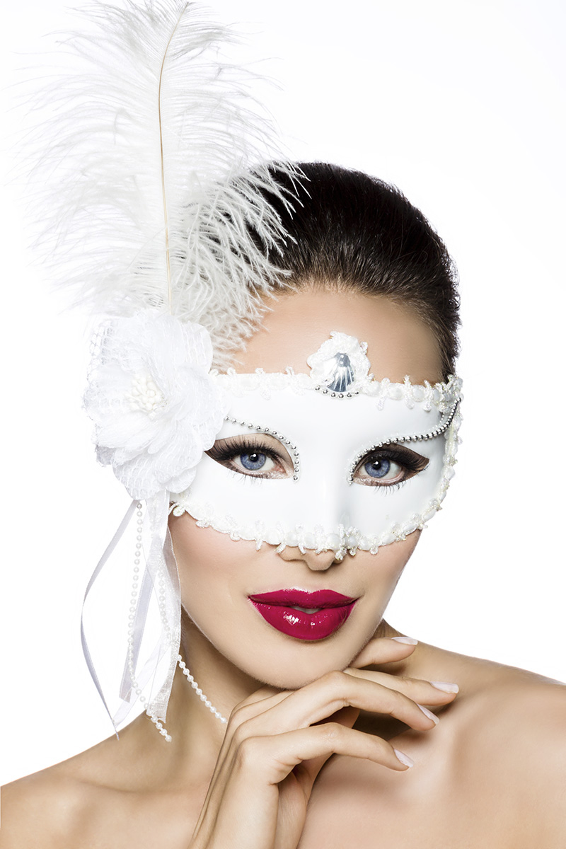 Maschera donna carnevale veneziano con rifiniture bianco-11701